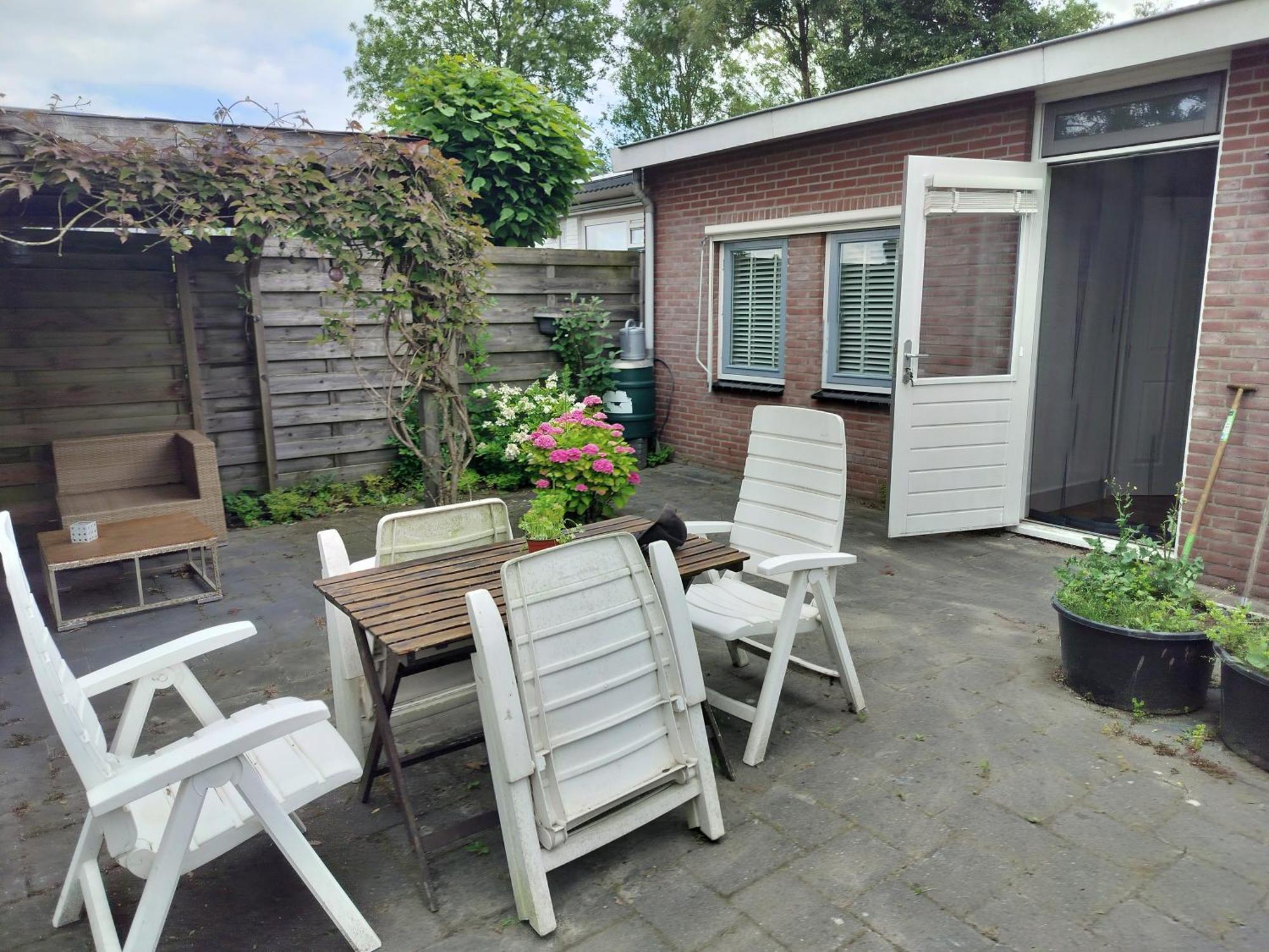 Solstice, Quiet Cottage In Bruinisse, Zeeland ภายนอก รูปภาพ